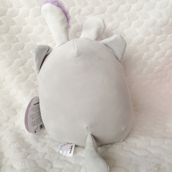 Tally the Cat with Bunny Ears Spring Easter Squishmallows 8 Inch BNWT - Picture 3 of 7